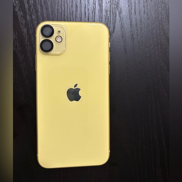 Other - iPhone 11 yellow 64GB